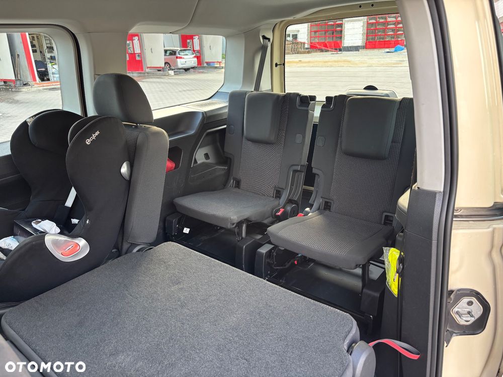 Volkswagen Caddy 2.0 (7-Si.) Maxi Comfortline - 18
