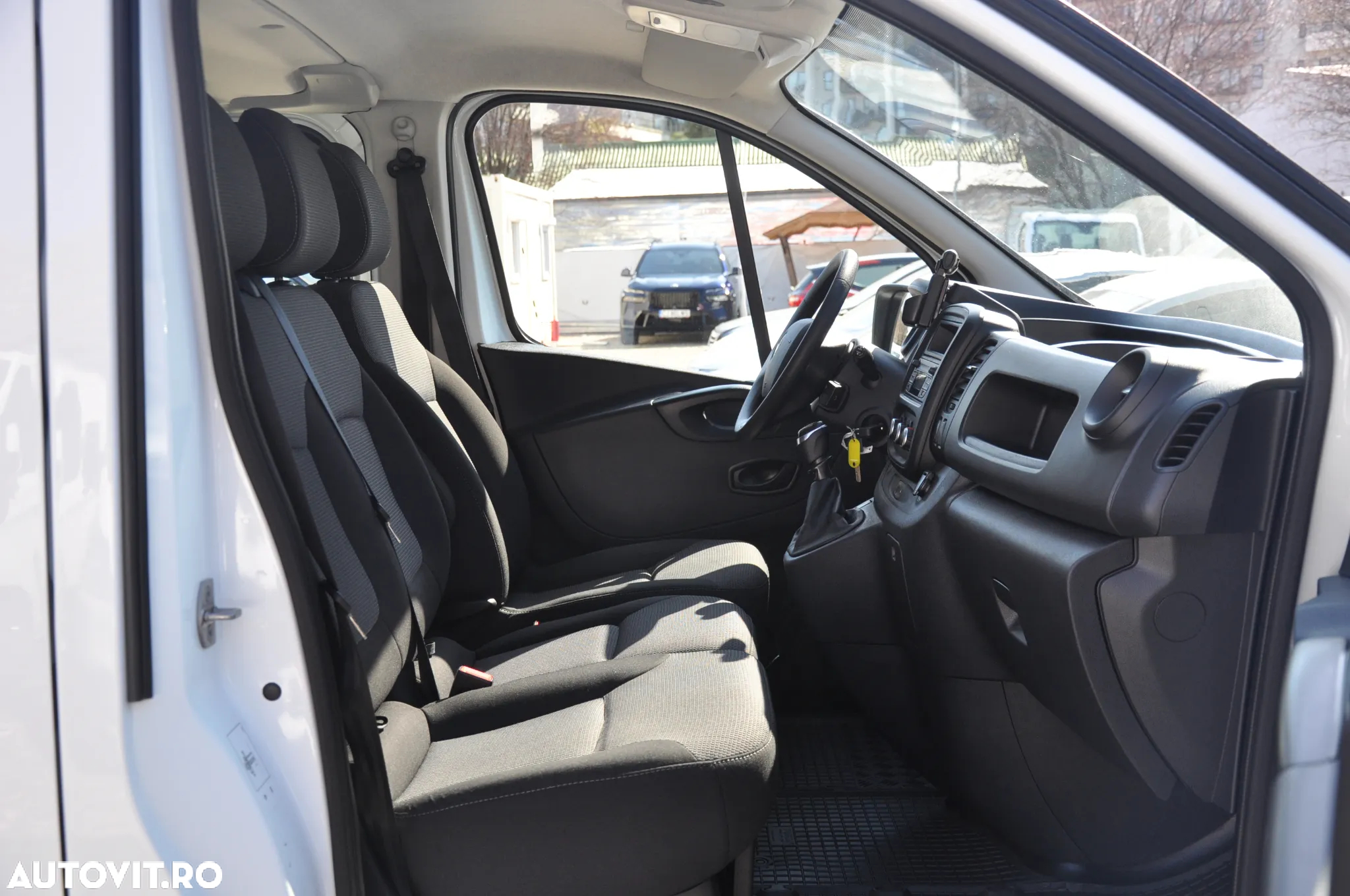 Renault Trafic L2H1 Doka 6 Locuri - 12