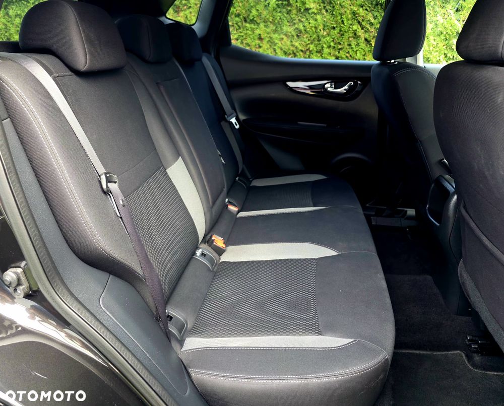 Nissan Qashqai 1.6 DIG-T Tekna - 23