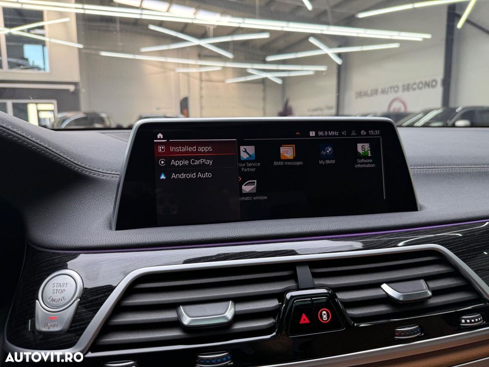 BMW Seria 7 730d xDrive - 24