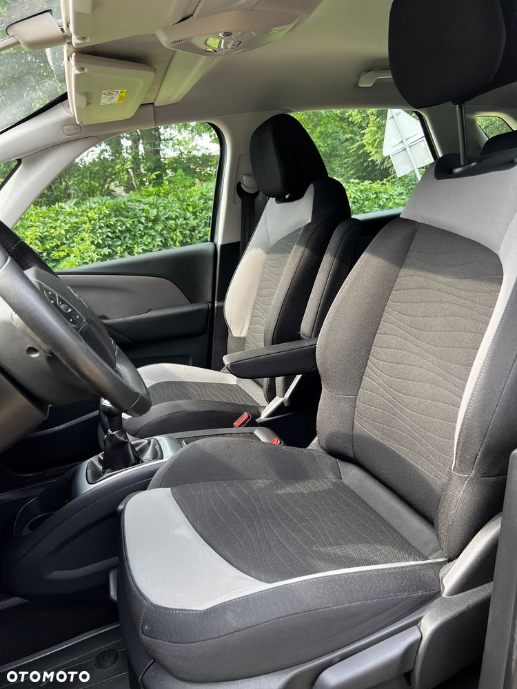 Citroën C4 Picasso 1.6 VTi Attraction - 10