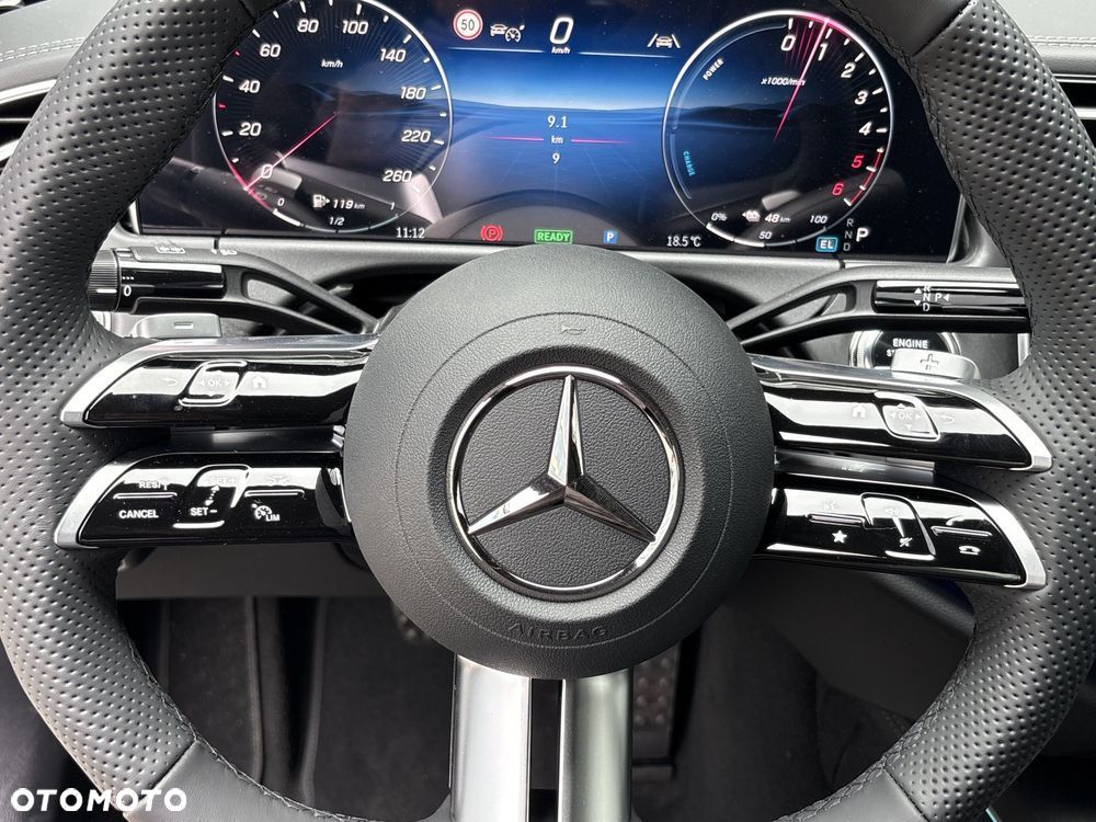 Mercedes-Benz Klasa E 300 de PHEV 4-Matic AMG 9G-Tronic - 17