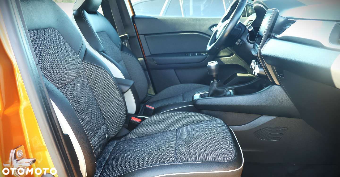 Renault Captur - 18