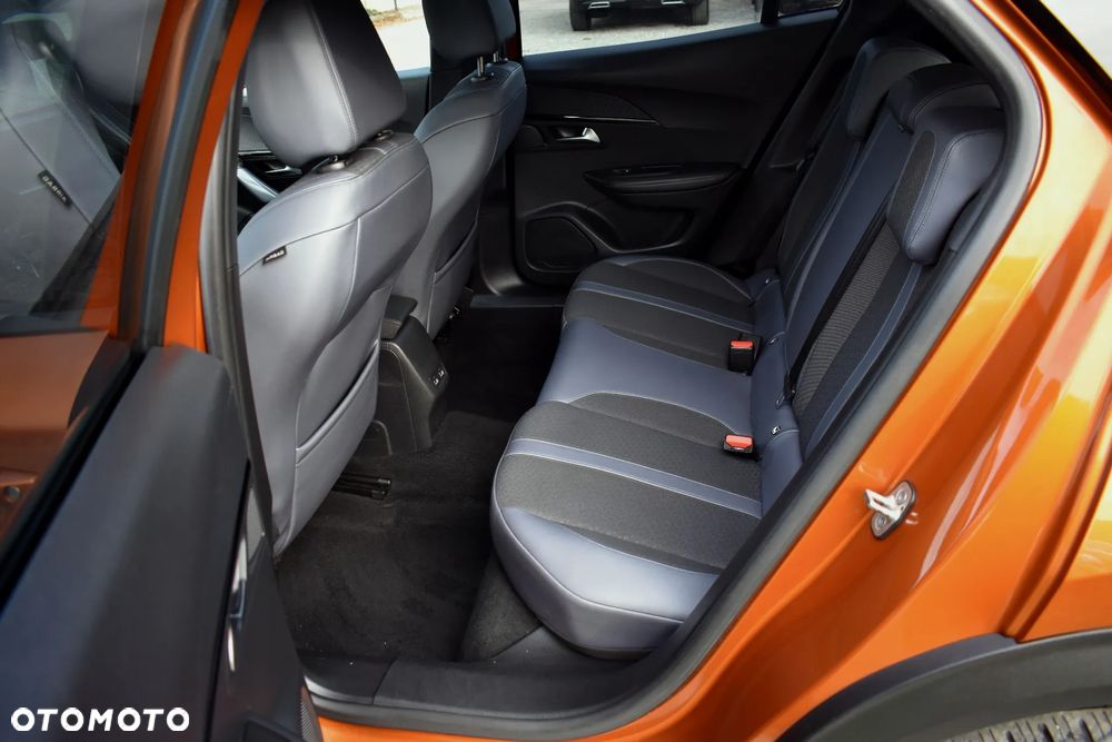 Peugeot 2008 ver-puretech-130-allure - 33