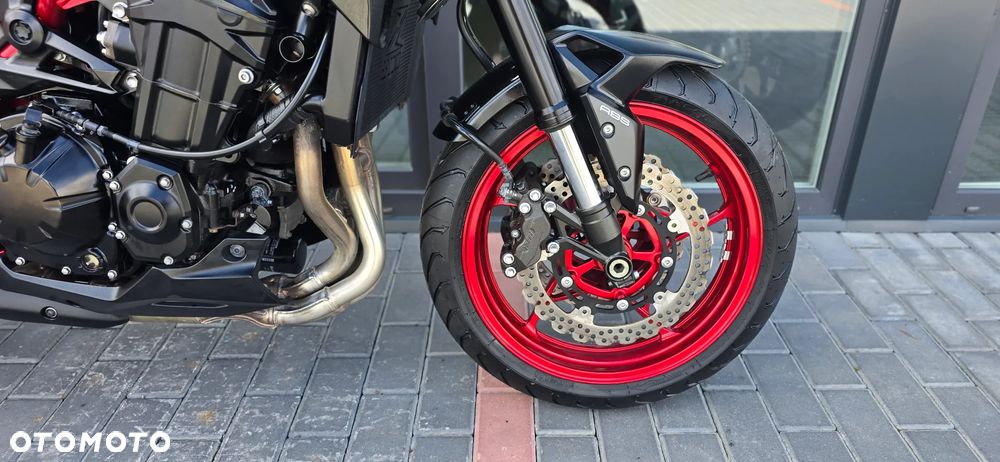 Kawasaki Z 900 - 15