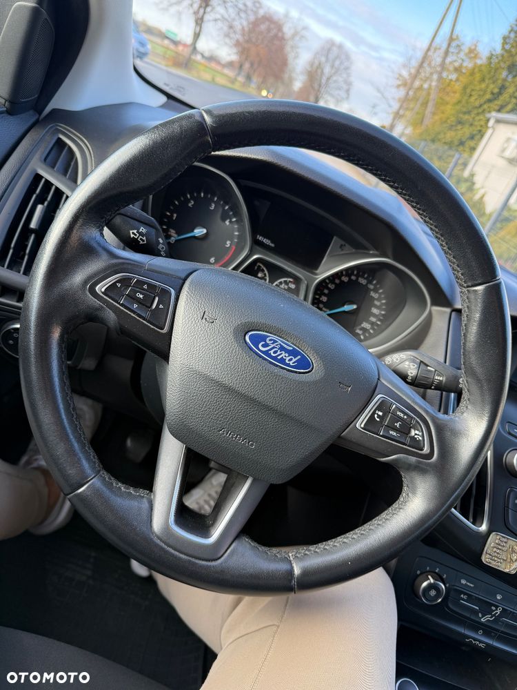 Ford Focus - 26
