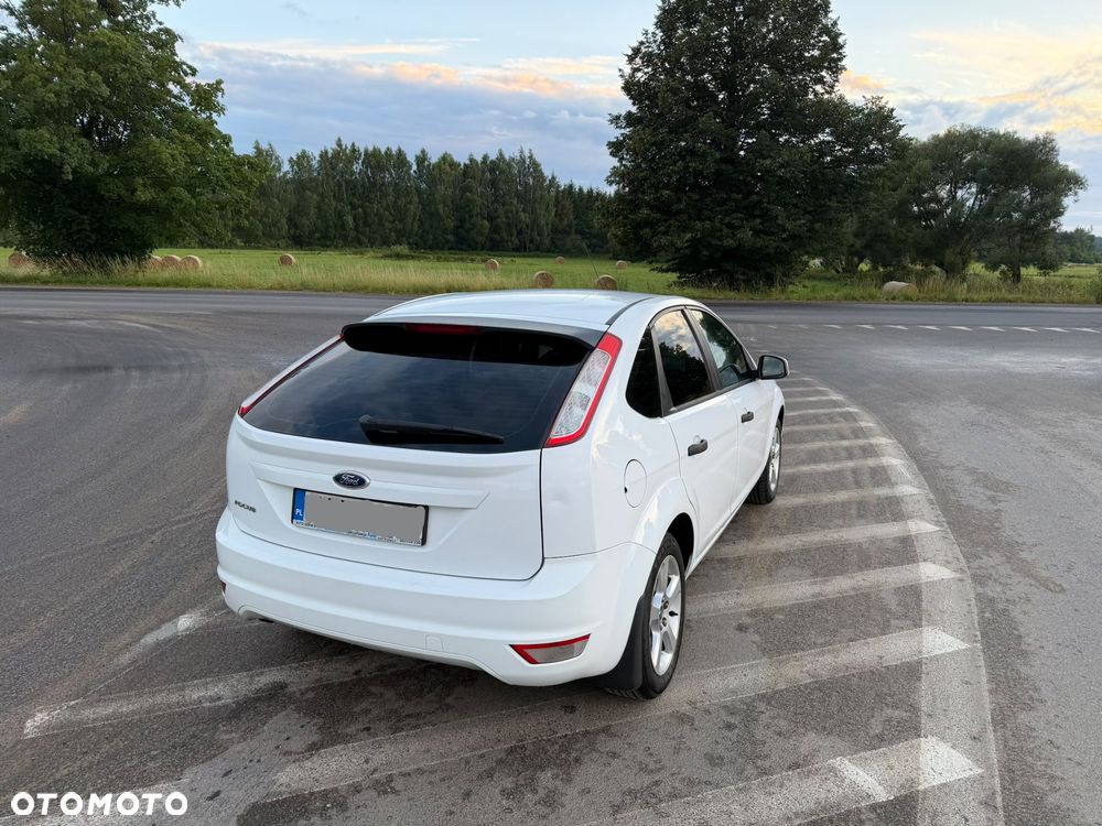 Ford Focus 1.6 Trend - 4