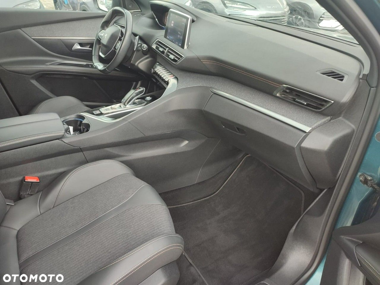 Peugeot 5008 1.6 PureTech GT Line S&S EAT8 - 20