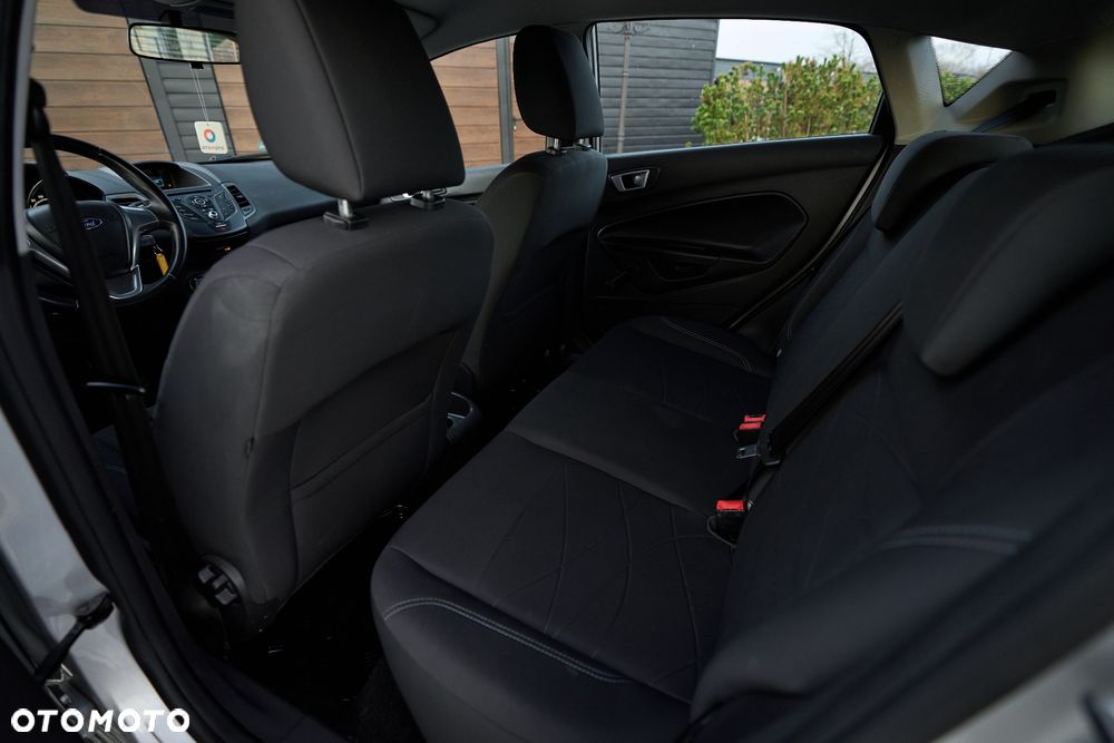 Ford Fiesta - 19