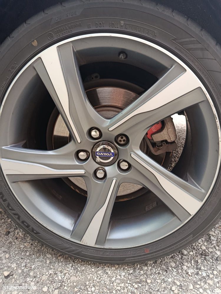 Volvo V60 2.0 D4 R-Design Momentum - 8