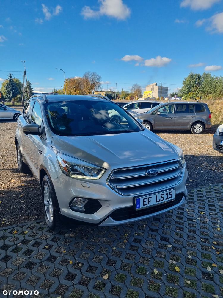 Ford Kuga 1.5 EcoBoost 4x4 Titanium - 2