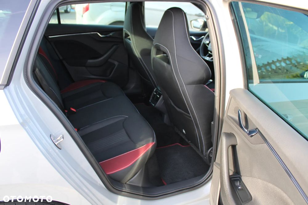 Skoda Scala 1.5 TSI Monte Carlo - 31