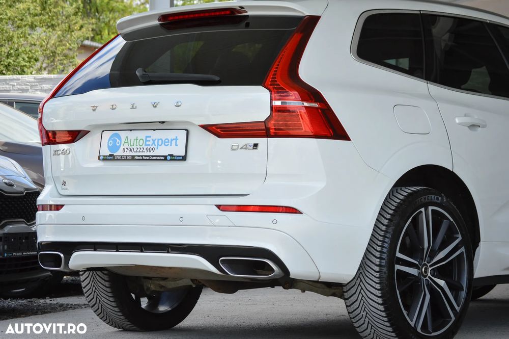 Volvo XC 60 D4 AWD R-Design - 34