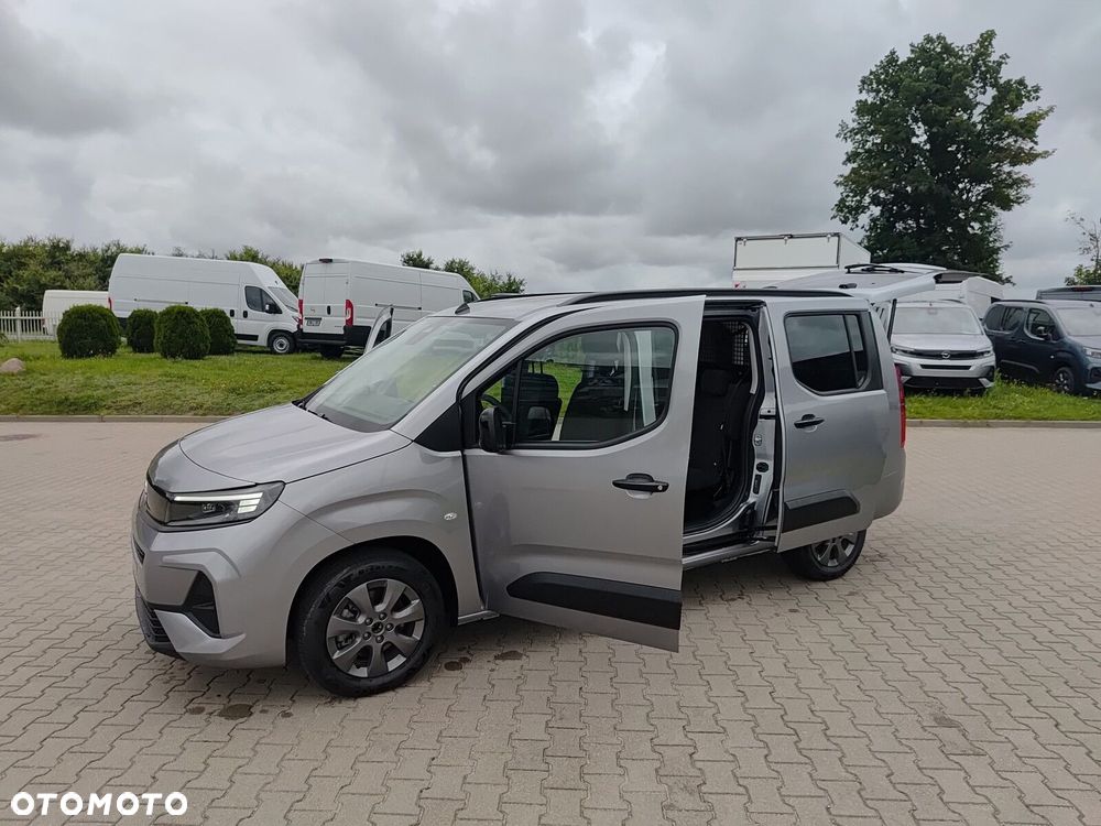 Opel Combo Van Combo Kombi MPV XL Diesel 131 KM Automat - 28