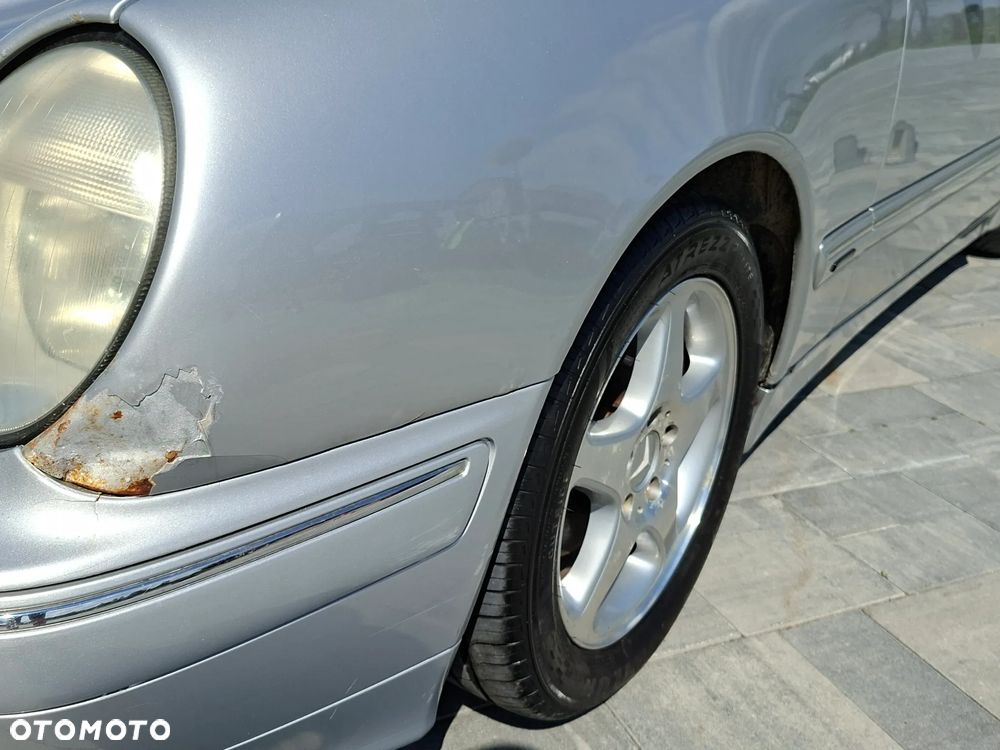 Mercedes-Benz Klasa E 220 T CDI Avantgarde - 16