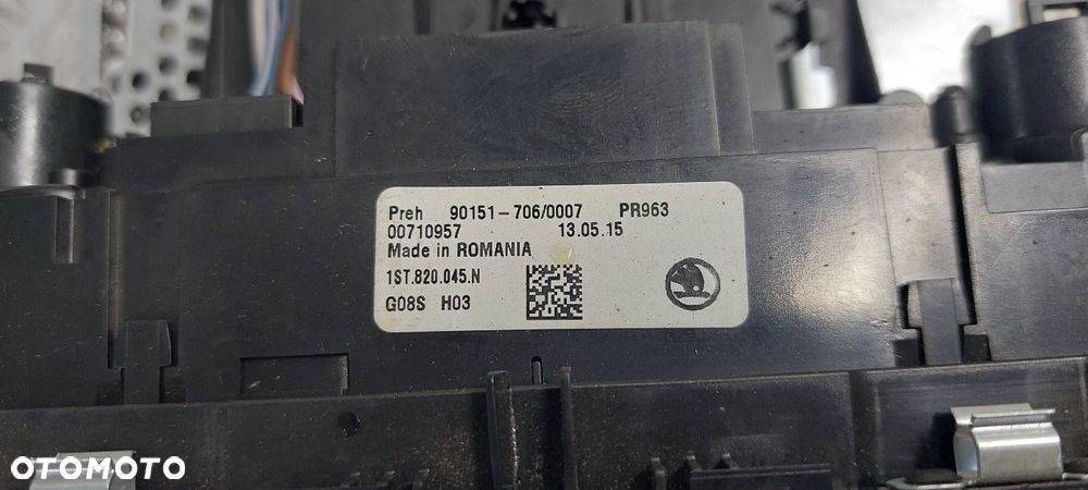 PANEL NAWIEWU + RADIO SKODA CITIGO I 1ST820045N 1ST035156B - 2