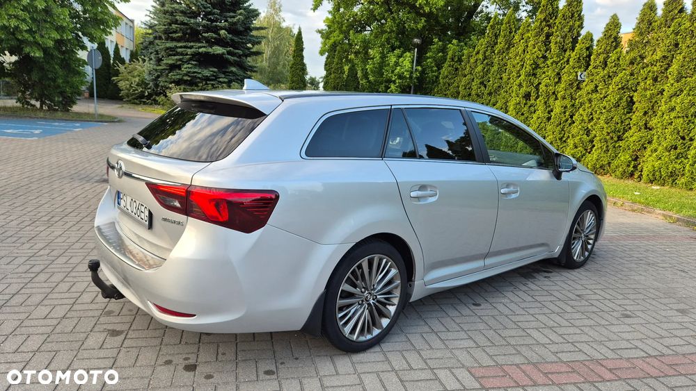 Toyota Avensis 2.0 D-4D Prestige - 7