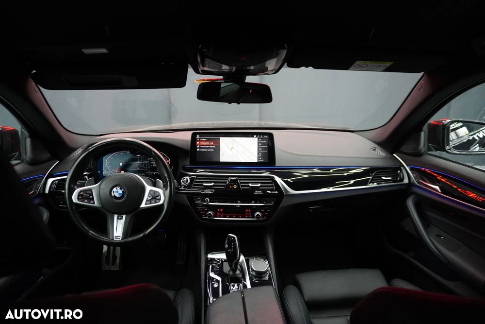 BMW Seria 5 530d xDrive Aut. - 24