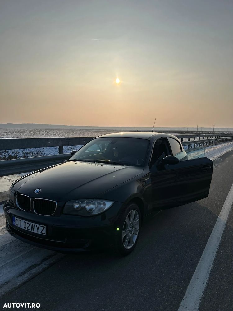 BMW Seria 1 116i - 1