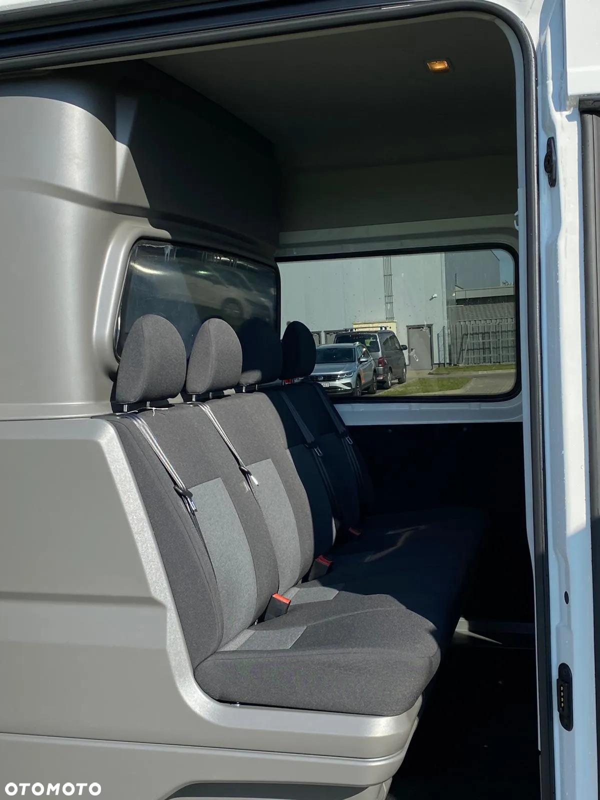 Volkswagen CRAFTER - 12