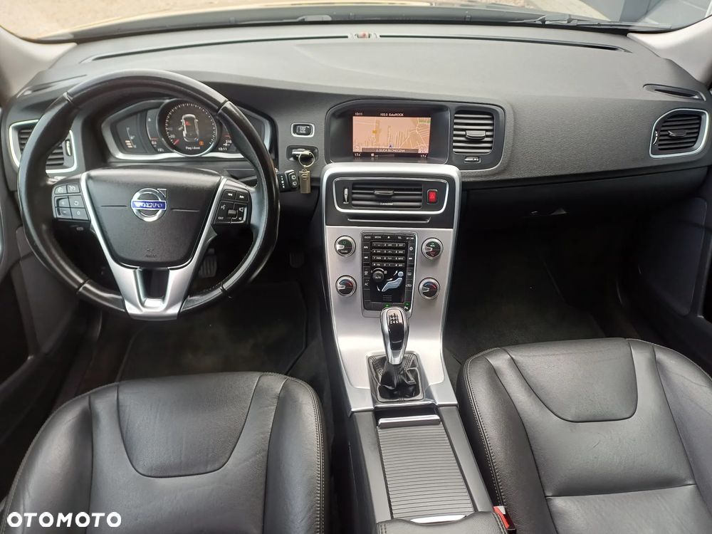 Volvo V60 D2 Drive-E Summum - 22