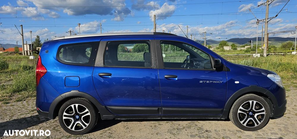Dacia Lodgy TCe 130 GPF Stepway - 3