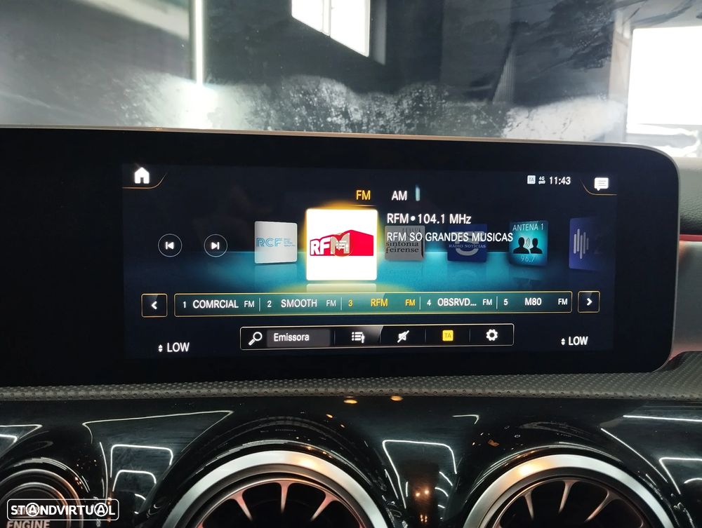 Mercedes-Benz A 180 Limousine d AMG Line Aut. - 34