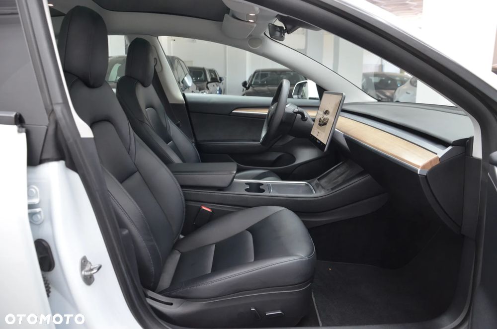 Tesla Model 3 RWD Hinterradantrieb - 14