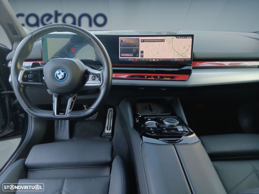 BMW i5 eDrive40 Pack Desportivo M - 12