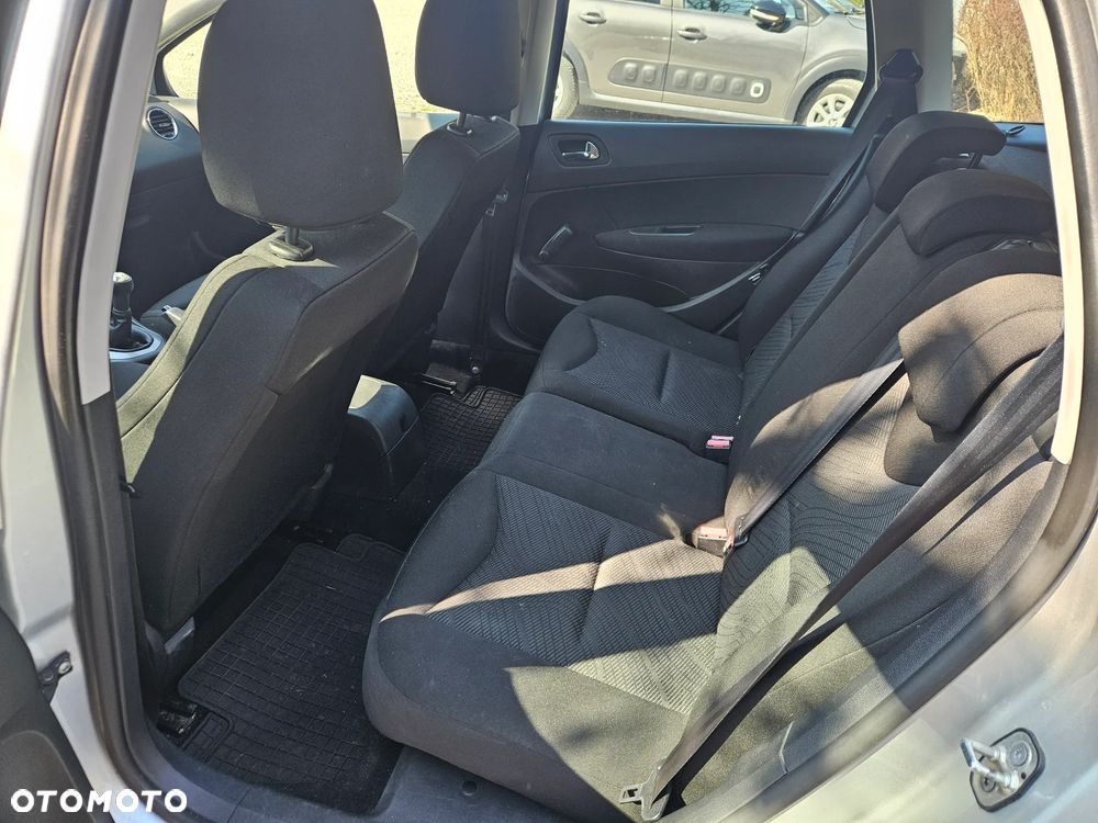 Peugeot 308 1.6 HDi Trendy - 15