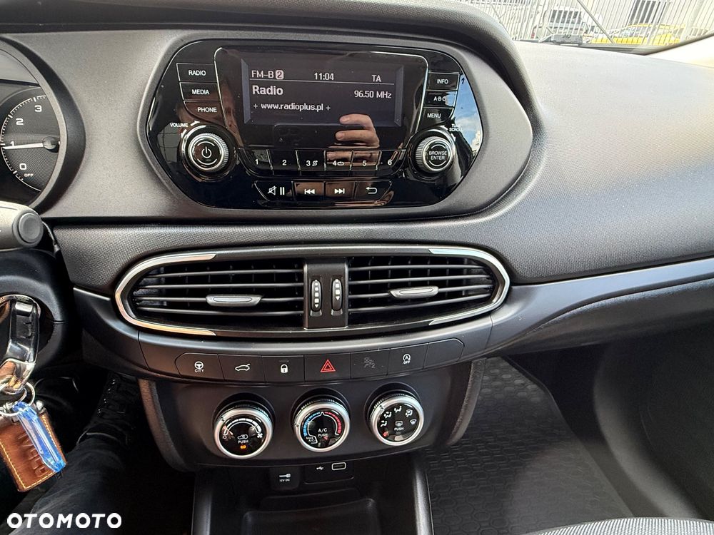 Fiat Tipo 1.0 T3 - 28