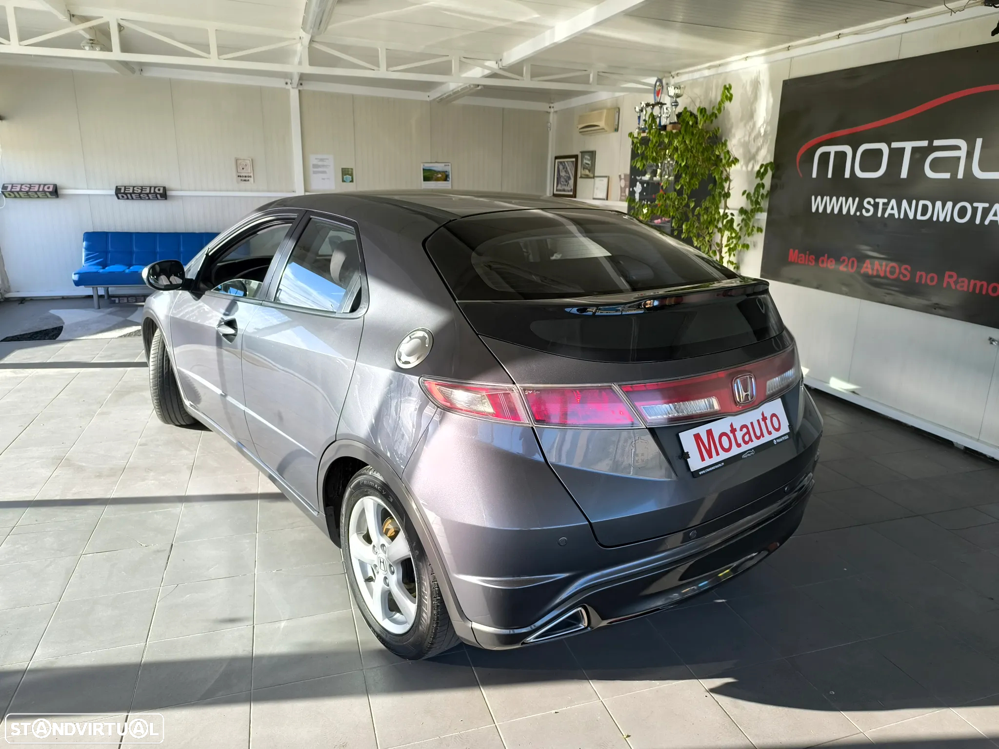 Honda Civic 1.4 i-VTEC Comfort - 5