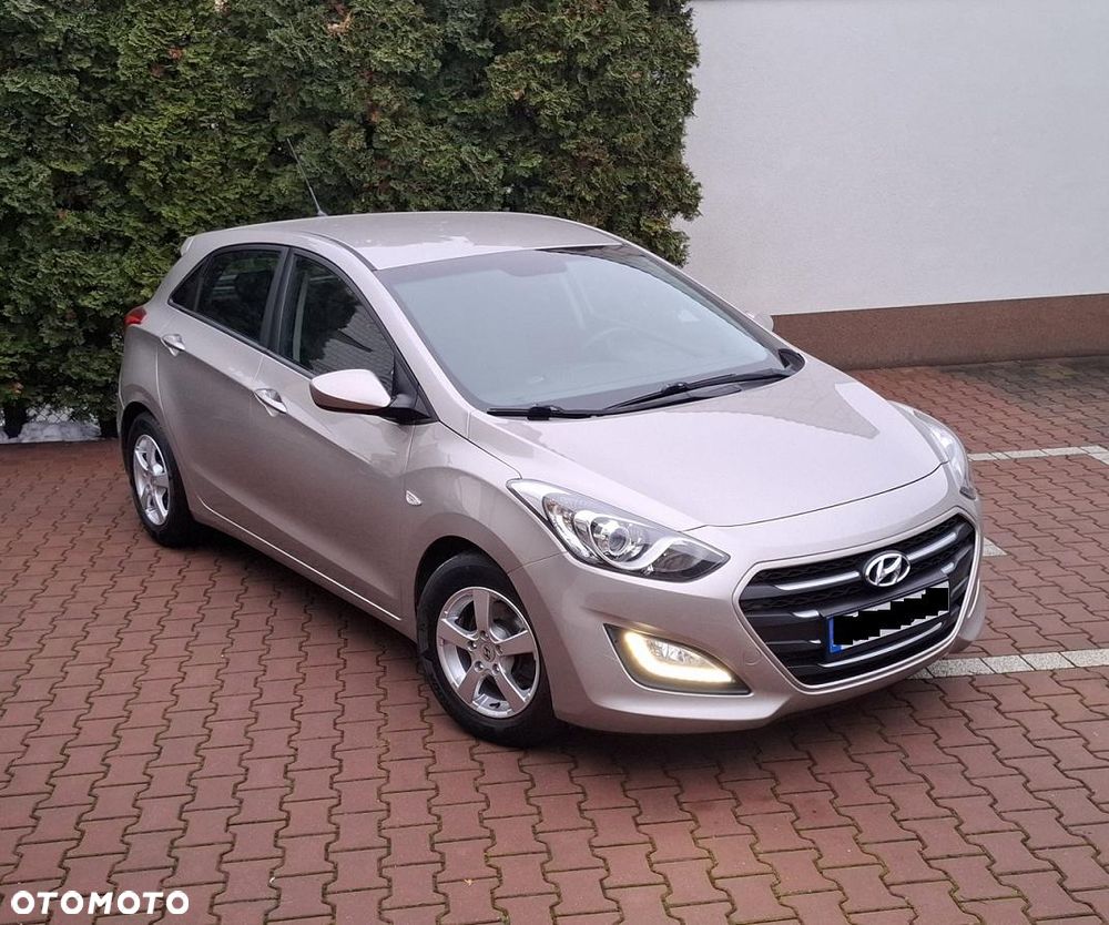 Hyundai i30 1.4 Comfort - 1