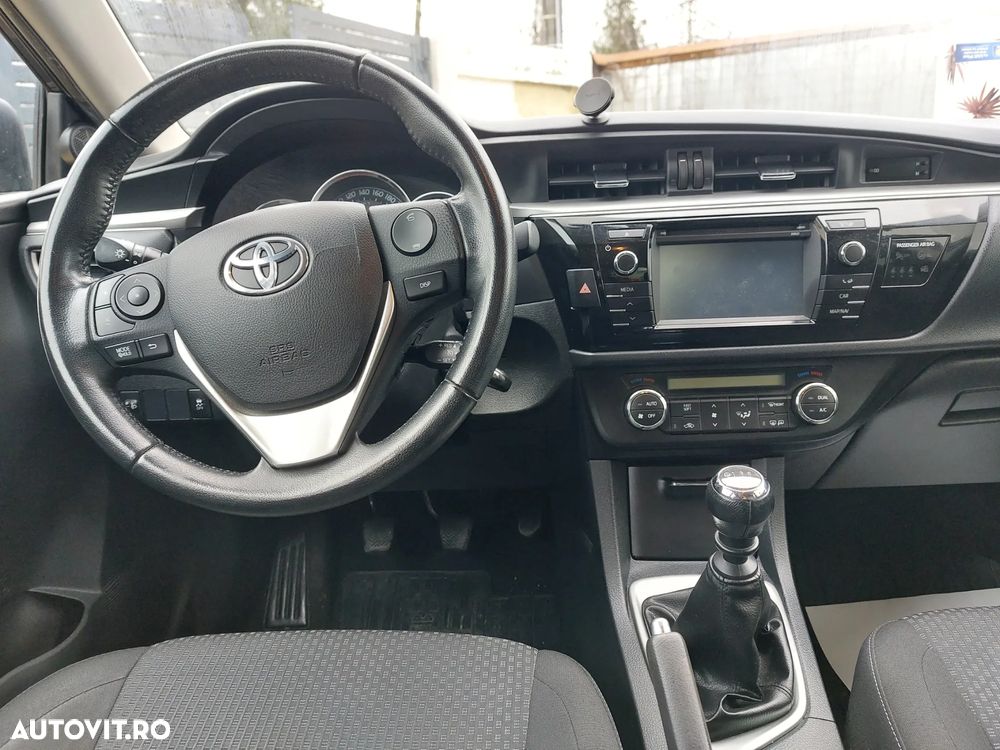 Toyota Corolla 1.6 Valvematic Luna - 12