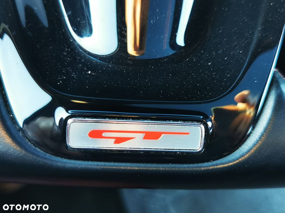 Kia Stinger - 21