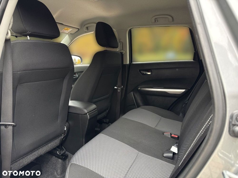 Suzuki Vitara - 18