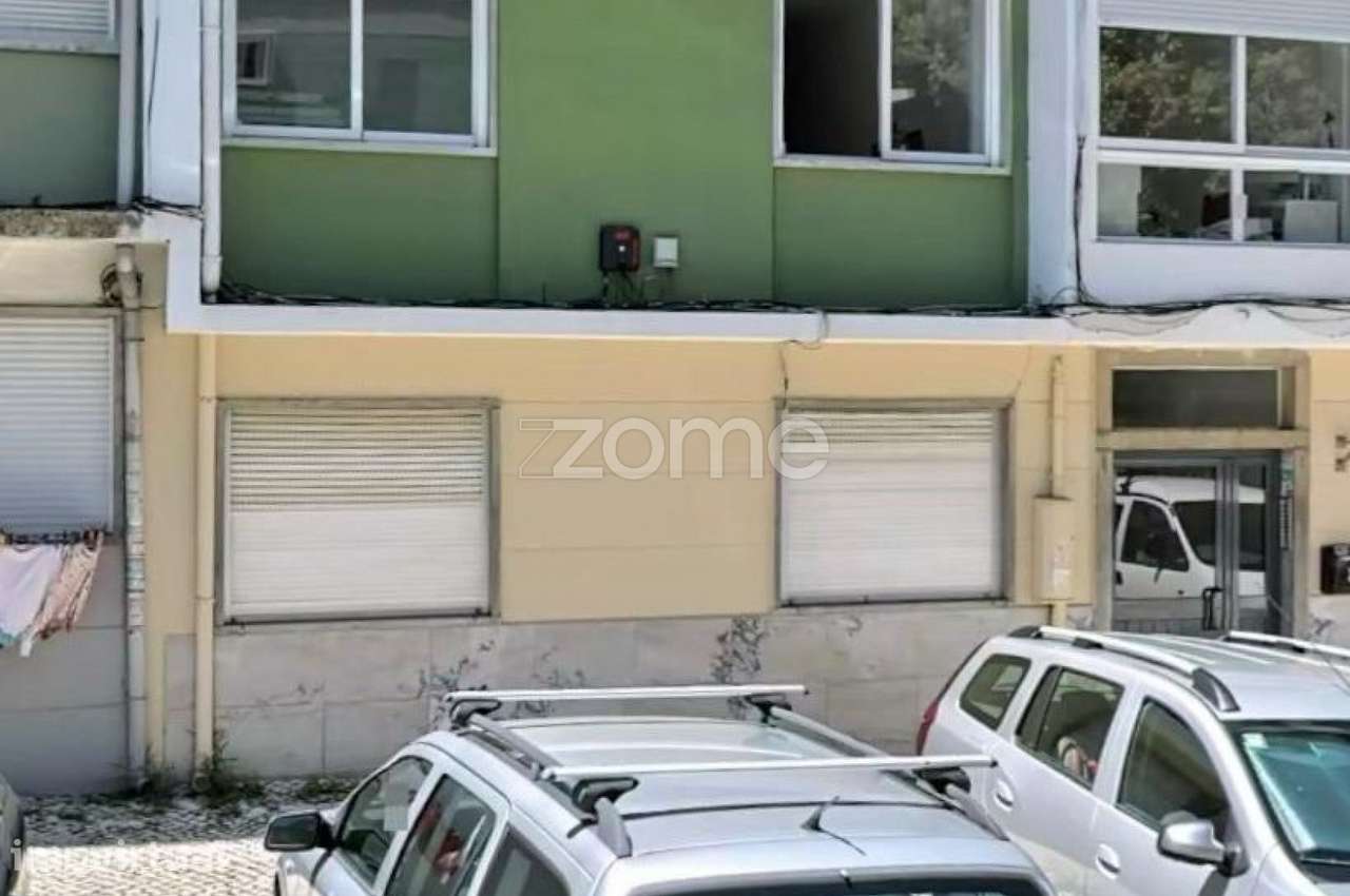Apartamento T2 Pronto habitar em Benfica, - Grande imagem: 4/6