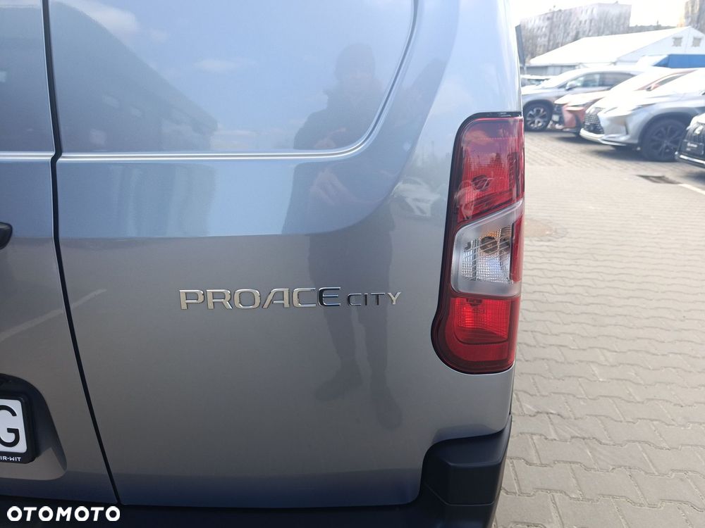 Toyota PROACE CITY - 11