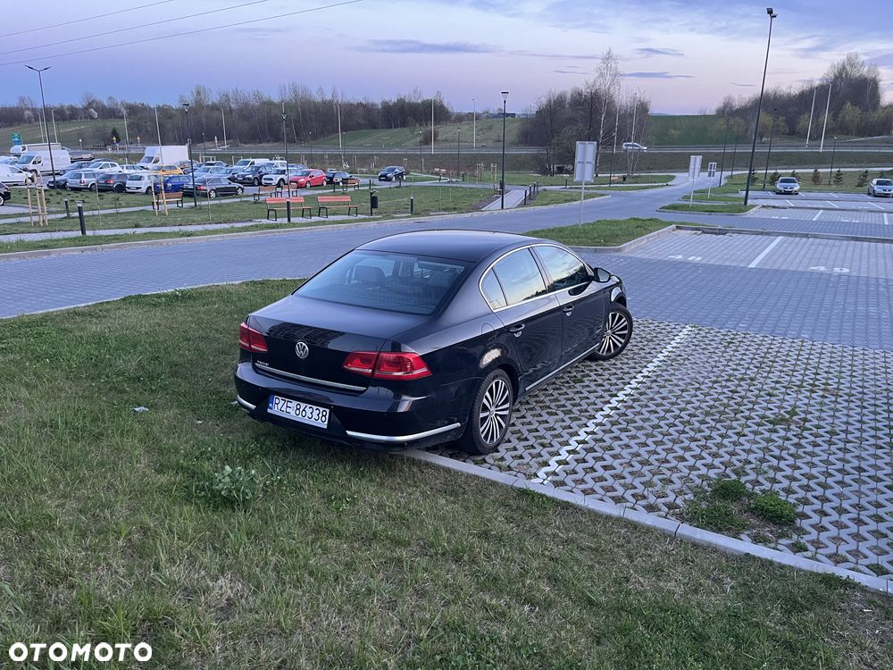 Volkswagen Passat 2.0 TDI Highline DSG - 5