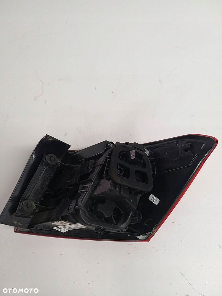 seat arona lampa lewy tył tylna 6f9945095b - 4