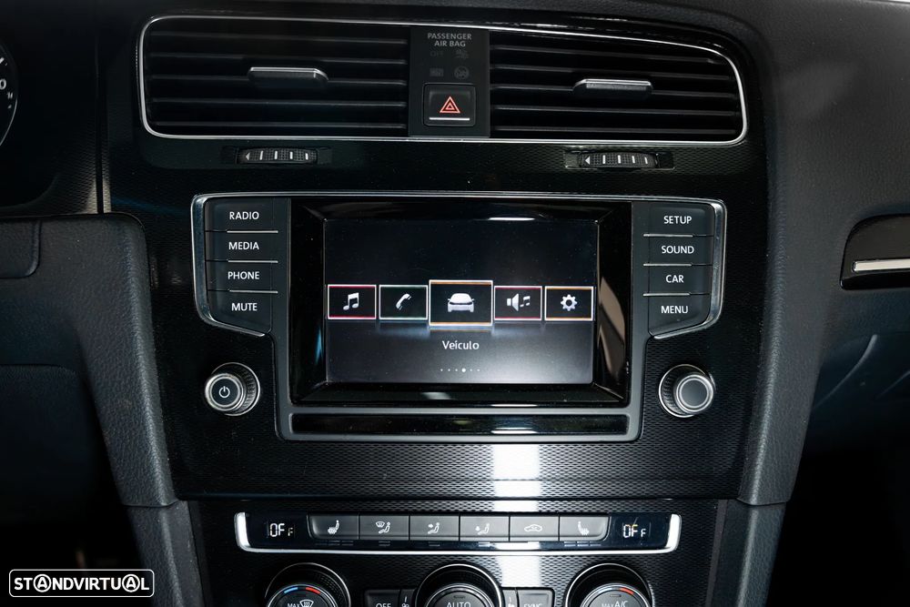 VW Golf GTI Performance BlueMotion DSG - 41