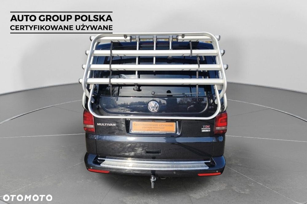 Volkswagen Multivan - 11