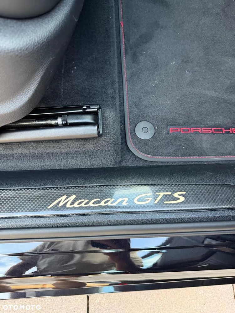 Porsche Macan - 13