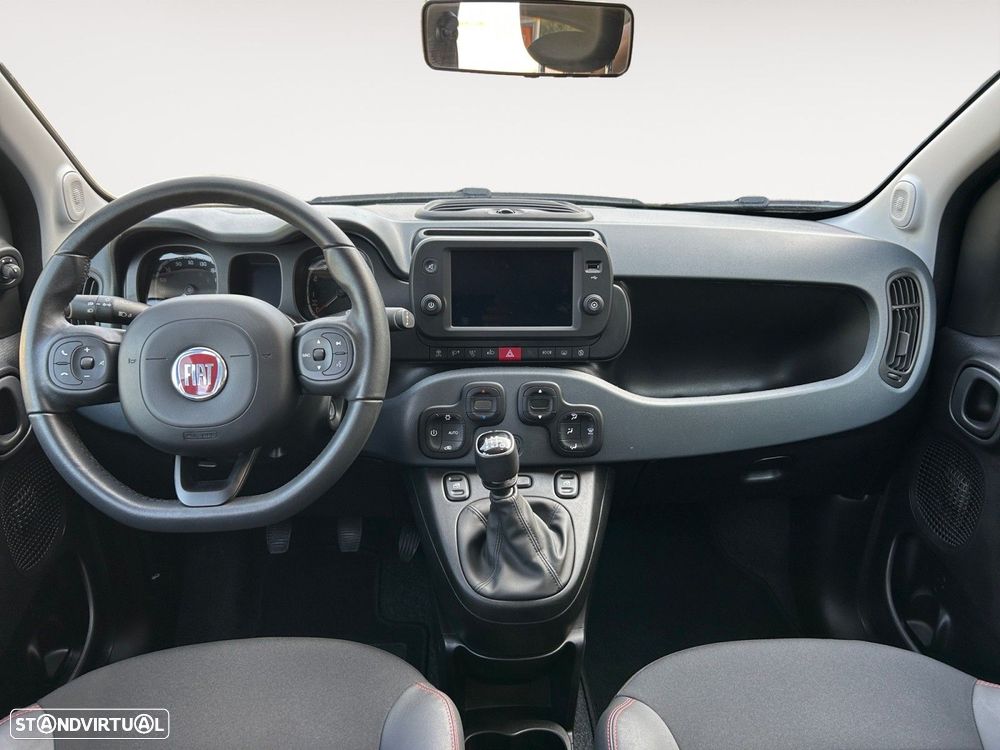 Fiat Panda 1.0 Hybrid (RED) - 10