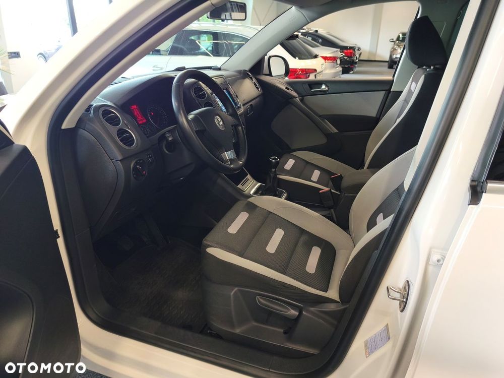 Volkswagen Tiguan 2.0 TDI DPF 4Motion Sport & Style - 6