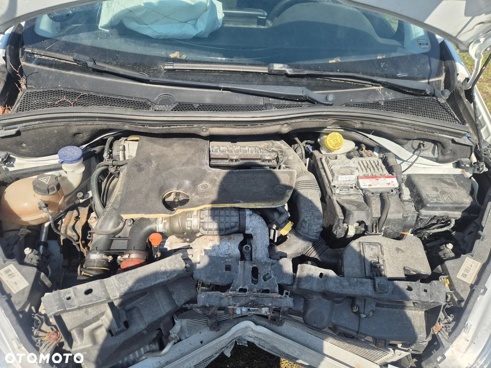 Peugeot 208 Blue-HDi 100 Stop&Start Allure - 10