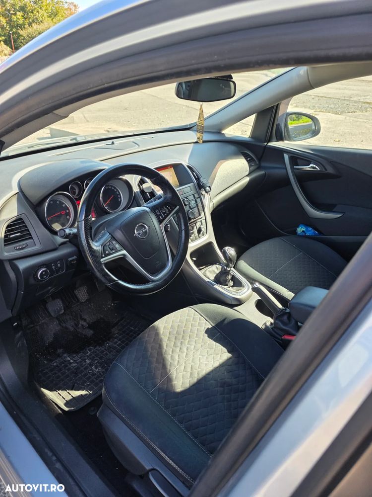 Opel Astra GTC 1.4 Turbo Enjoy - 12