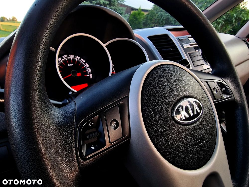 Kia Venga 1.4 M - 18