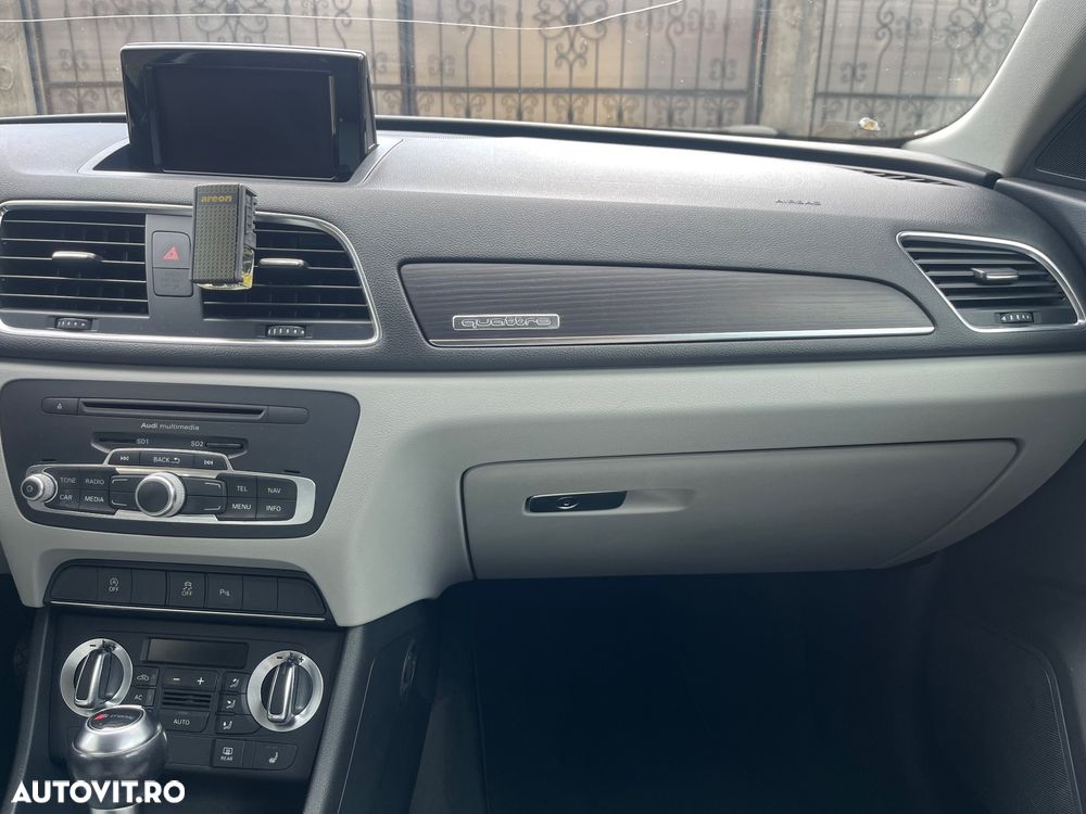 Audi Q3 2.0 TDI Quattro S-Tronic - 28
