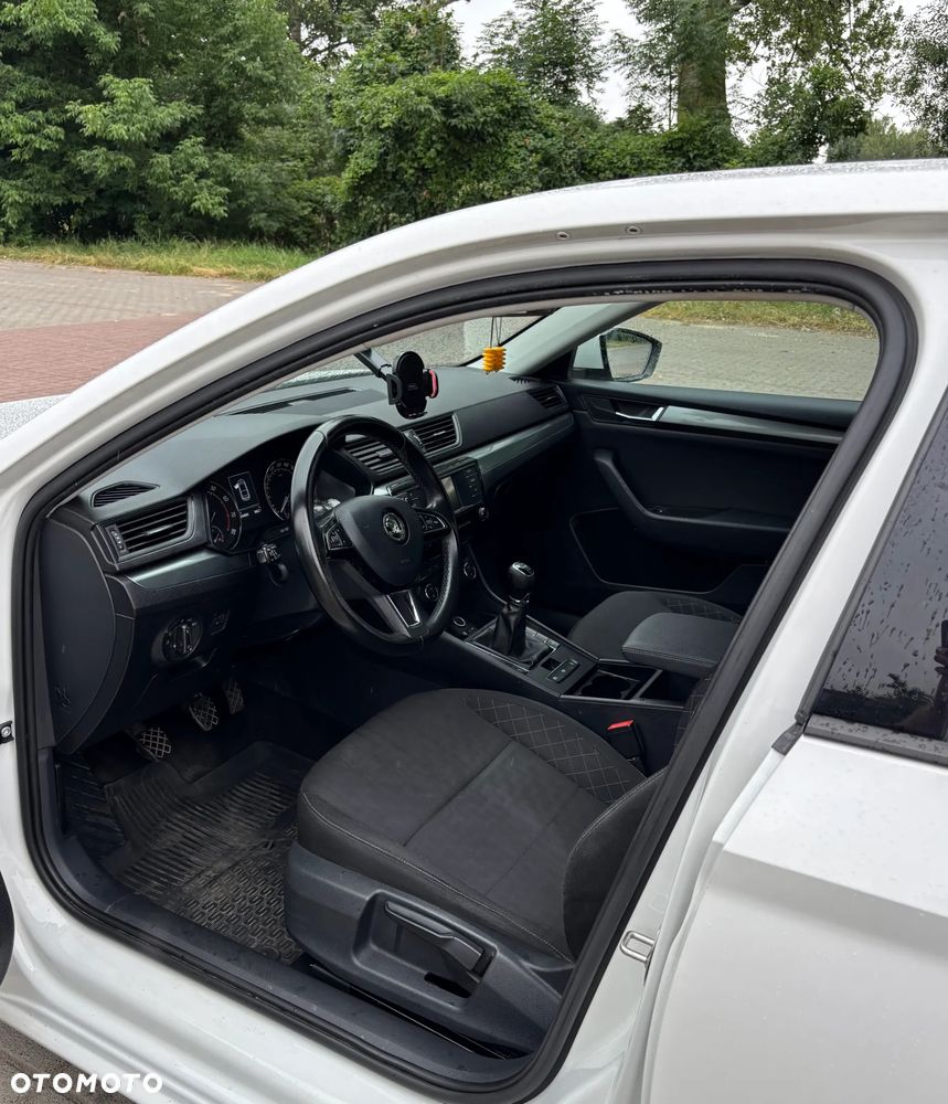 Skoda Superb 1.4 TSI Ambition - 14